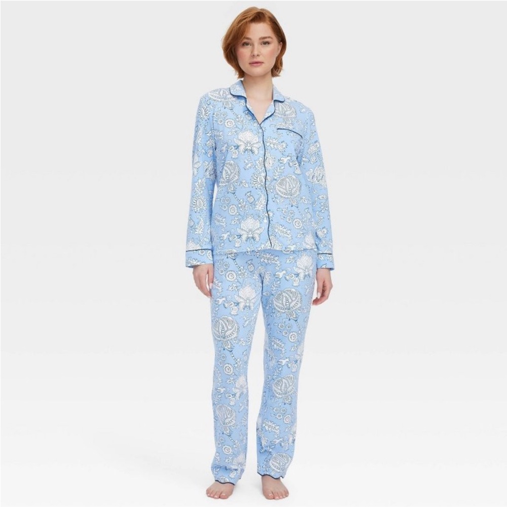 S, M, L, XL, XXL - Roller rabbit x target women’s Floral Vines Blue Pajama Set